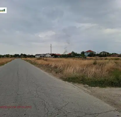 Photo 3 — Plot in Oblast Plovdiv, Manole