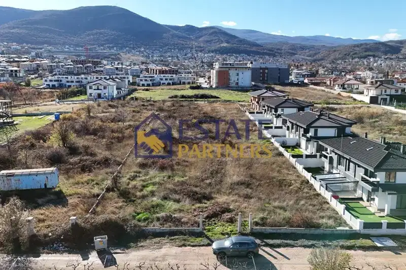 Plot in Oblast Plovdiv, Markovo