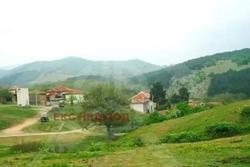 Plot in Oblast Plovdiv, Mytenica