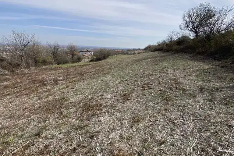 Plot in Oblast Plovdiv, Pyrvenec