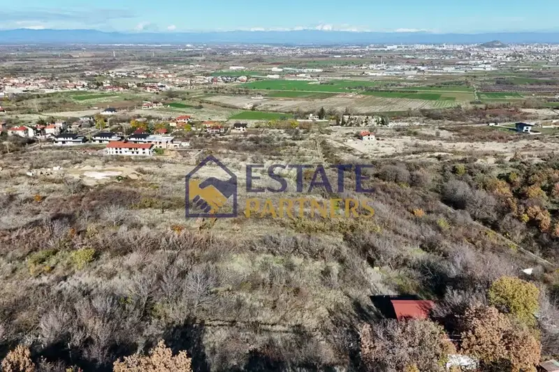 Plot in Oblast Plovdiv, Pyrvenec