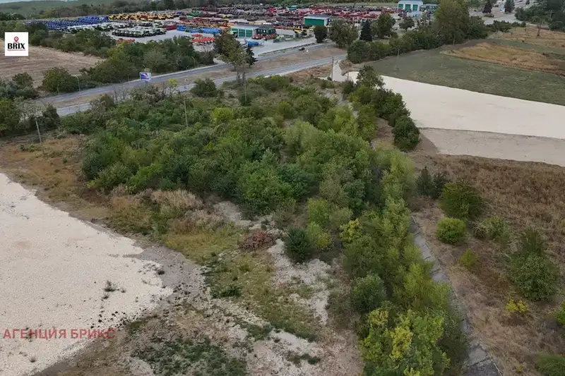 Plot in Ruse, glaven pat E85