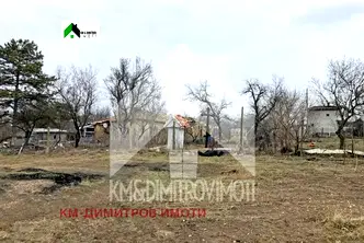 Парцел в Шумен, Нови пазар