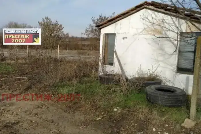 Парцел в Шумен, с. Градище
