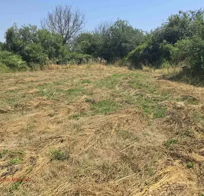 Photo 2 — Plot in Shumen, Ivanski