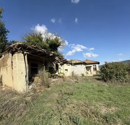Photo 3 — Plot in Oblast Shumen, Ivanski
