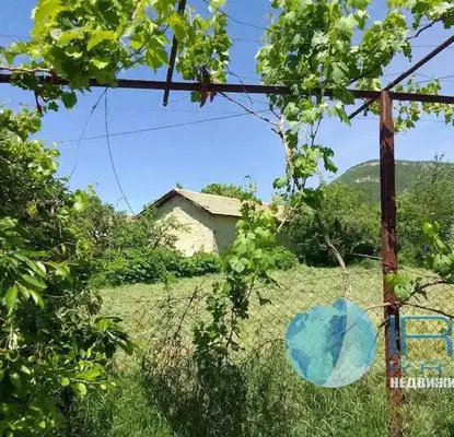 Photo 2 — Plot in Oblast Shumen, Troica