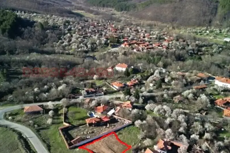 Plot in Oblast Sliven, Medven