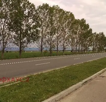 Photo 2 — Plot in област София, Bojurishte