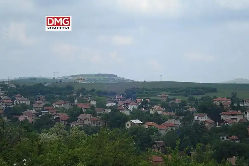 Plot in област София, Bojurishte