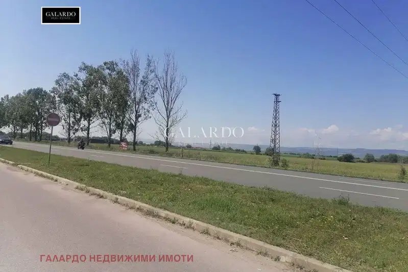 Парцел в София, Божурище