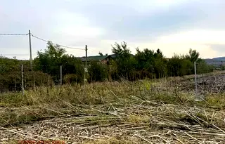 Парцел в София, Божурище