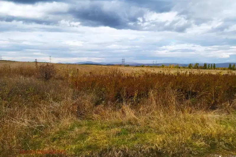 Парцел в София, Божурище