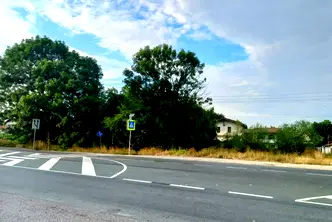 Парцел в София, Божурище
