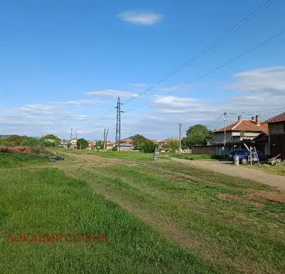 Photo 2 — Plot in област София, Elin Pelin