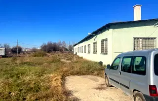 Парцел в София, Елин Пелин