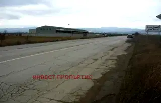 Парцел в София, Елин Пелин
