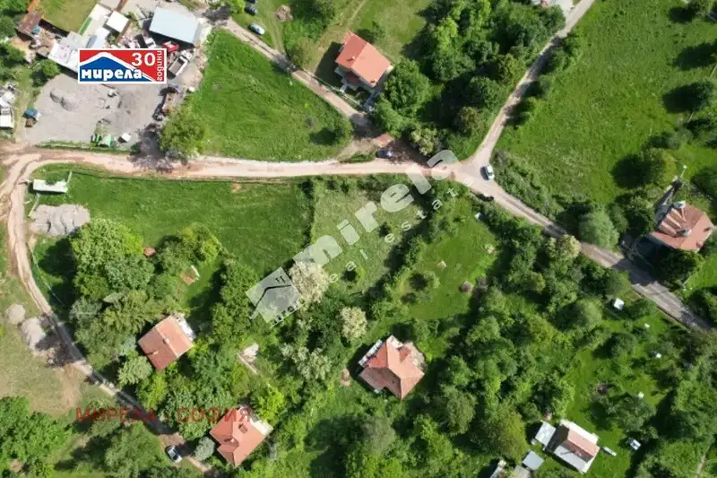 Парцел в София, Годеч