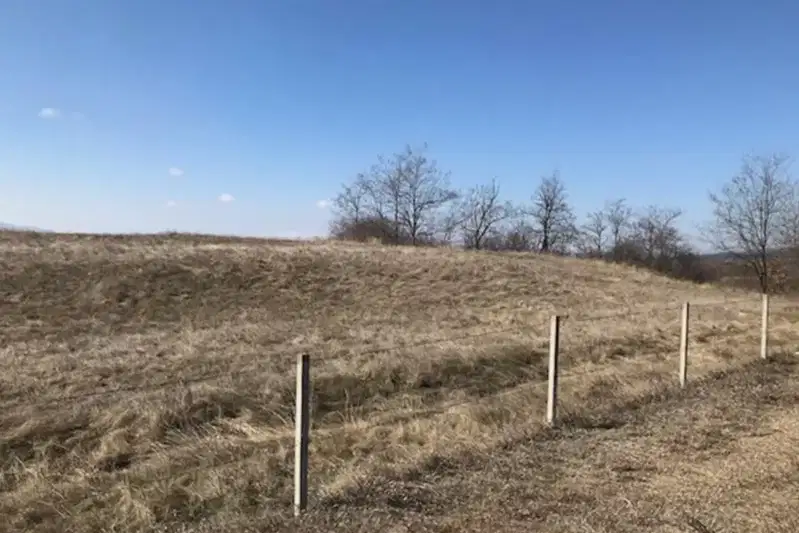 Plot in област София, Ihtiman