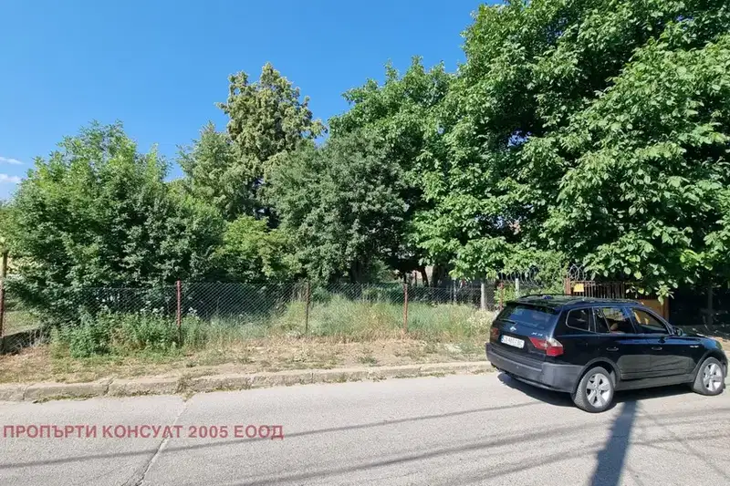Парцел в София, Самоков