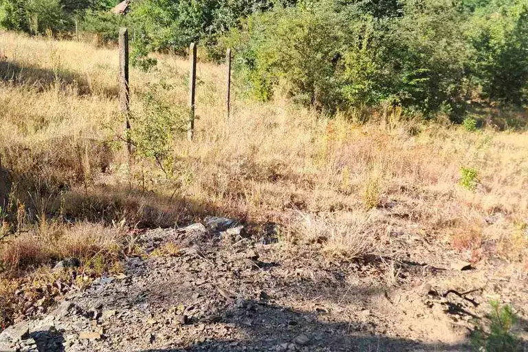 Парцел в София, Своге