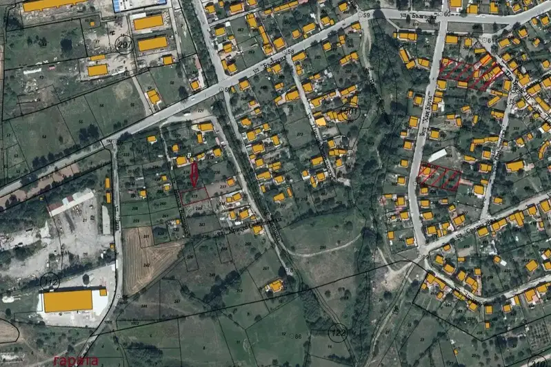 Plot in област София, Anton