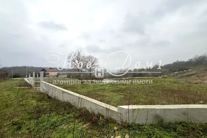 Plot in област София, Bahalin