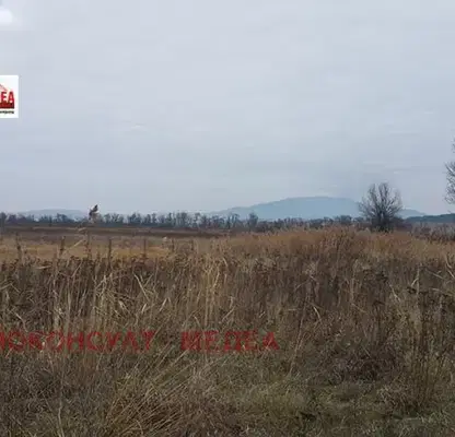 Photo 3 — Plot in област София, Belchinski Bani