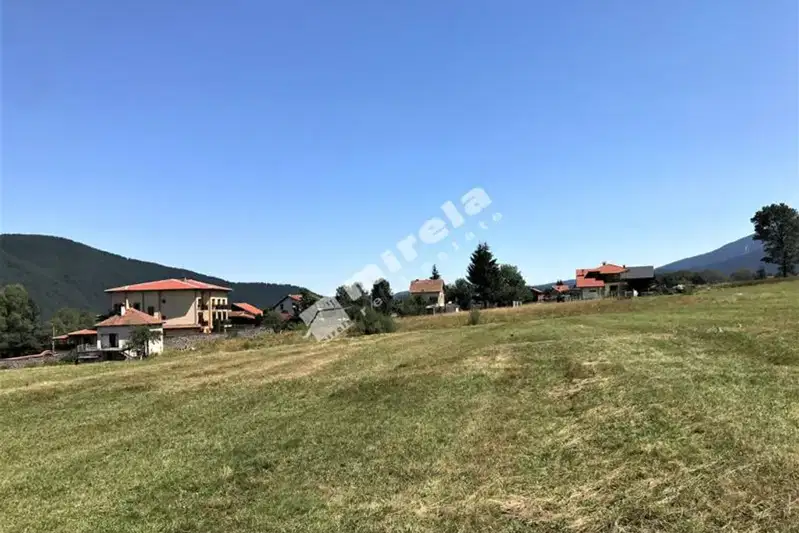Plot in област София, Govedarci