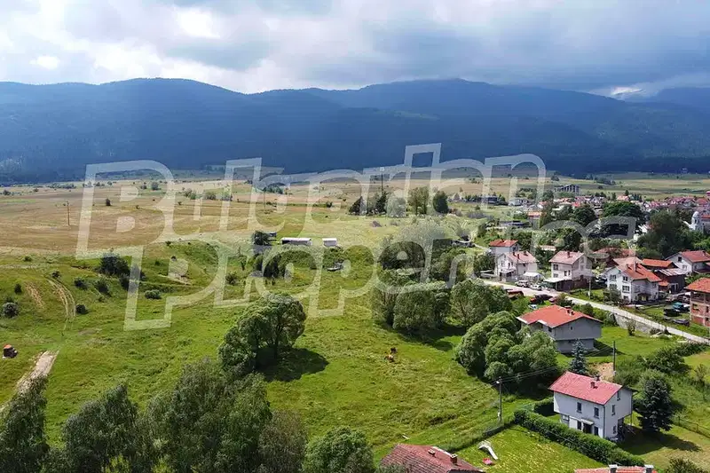 Plot in област София, Govedarci