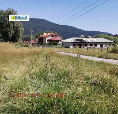 Photo 3 — Plot in област София, Govedarci