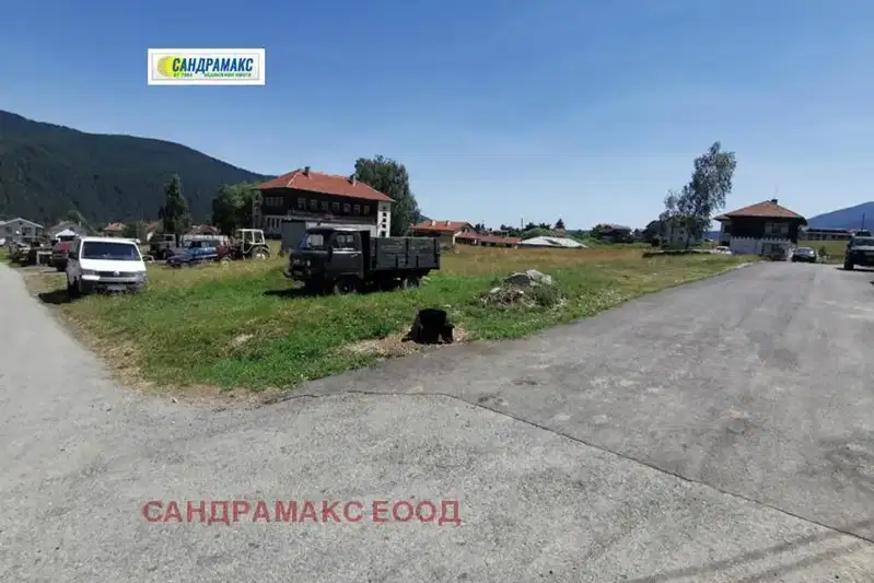 Plot in област София, Govedarci