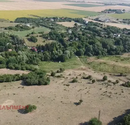 Photo 4 — Plot in област София, Hrabyrsko