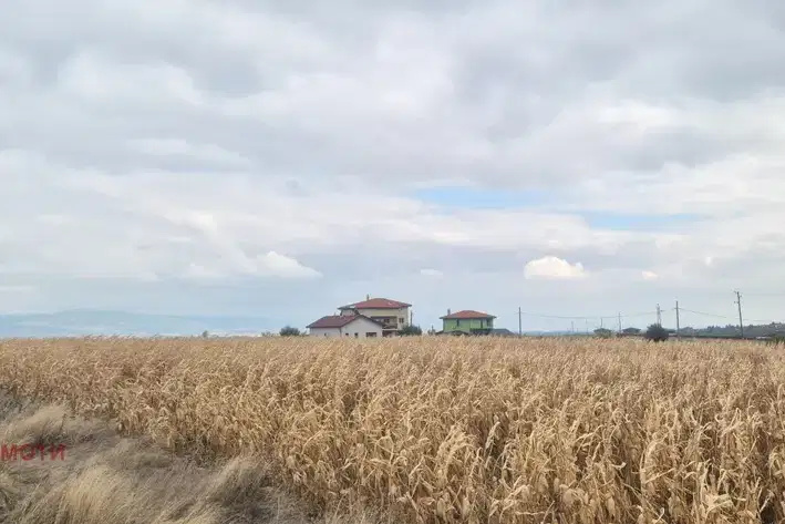 Plot in област София, Hrabyrsko