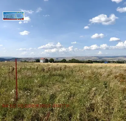 Photo 3 — Plot in област София, Hrabyrsko