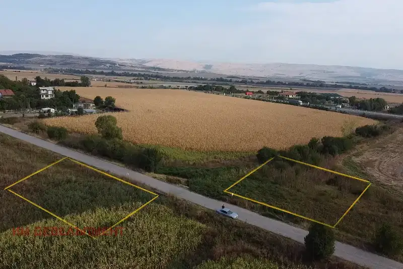 Парцел в София, с. Храбърско