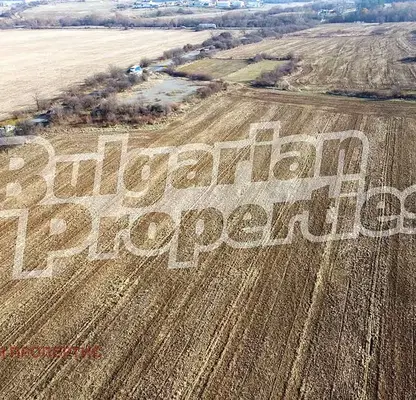 Photo 2 — Plot in област София, Novi Han