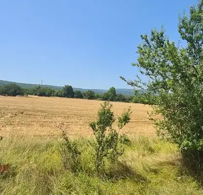 Photo 3 — Plot in област София, Novi Han