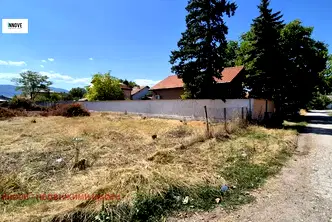 Парцел в София, с. Равно поле