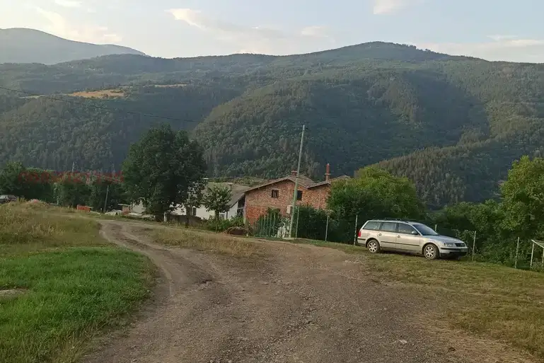Парцел в София, с. Свидня