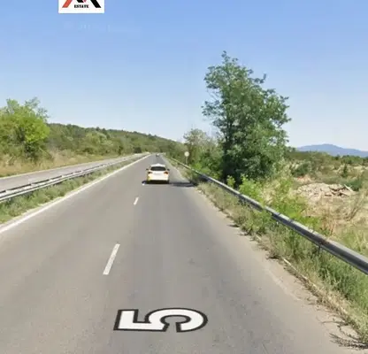Photo 2 — Plot in Oblast Stara Zagora, Kazanlyk