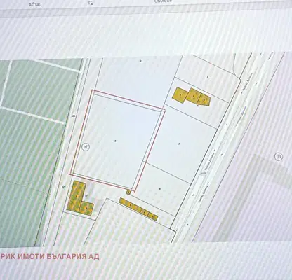 Photo 2 — Plot in Oblast Stara Zagora, Kazanlyk