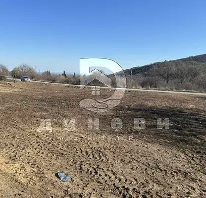 Photo 4 — Plot in Oblast Stara Zagora, Kolena