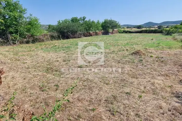 Plot in Oblast Stara Zagora, Syedinenie
