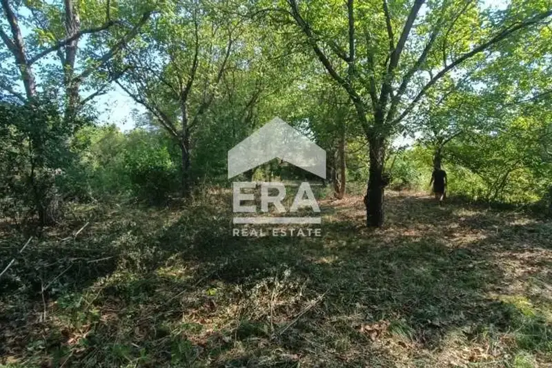Парцел в Търговище, с. Априлово