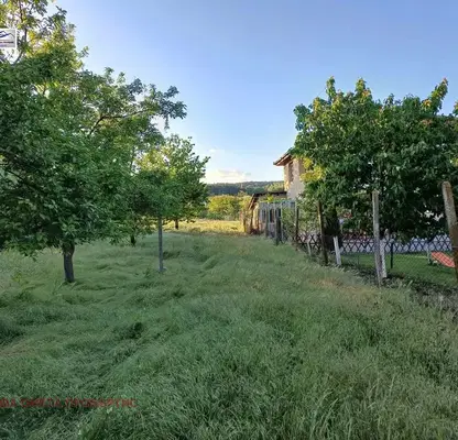 Снимка 5 — Парцел във Варна, Аксаково
