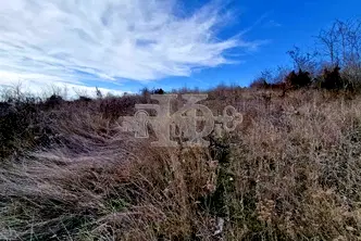 Парцел във Варна, Аксаково