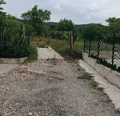 Снимка 3 — Парцел във Варна, Аксаково
