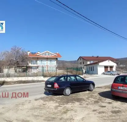 Снимка 2 — Парцел във Варна, Аксаково