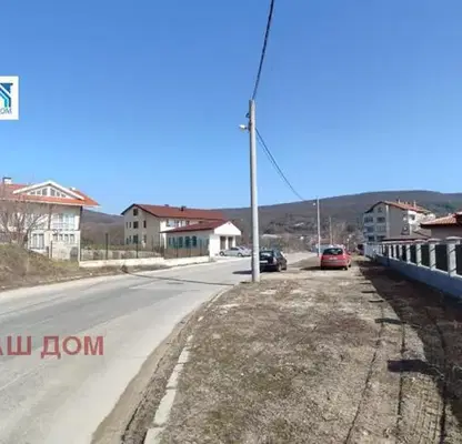 Снимка 3 — Парцел във Варна, Аксаково